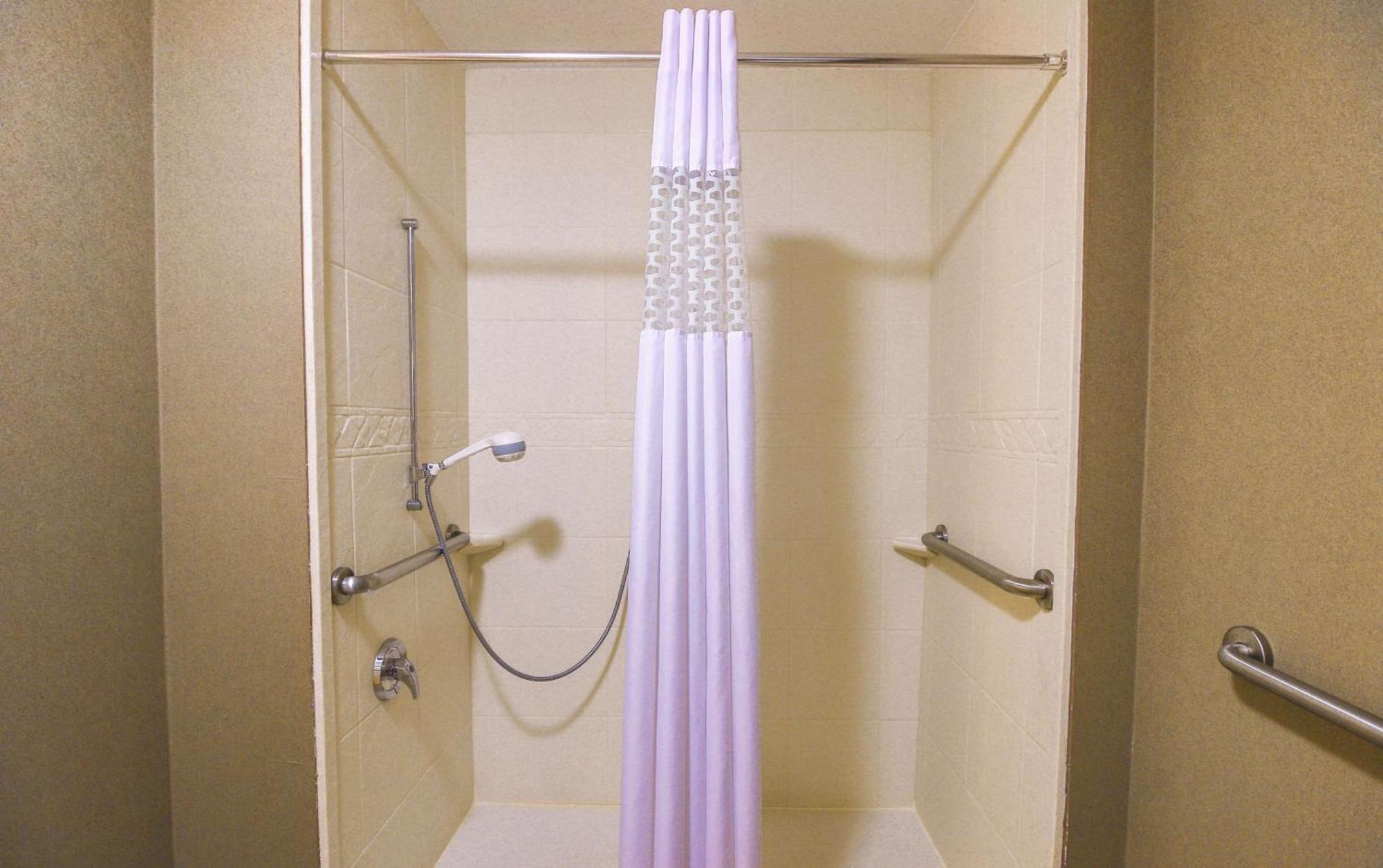 Hampton Inn & Suites Flowery Branch Exteriör bild