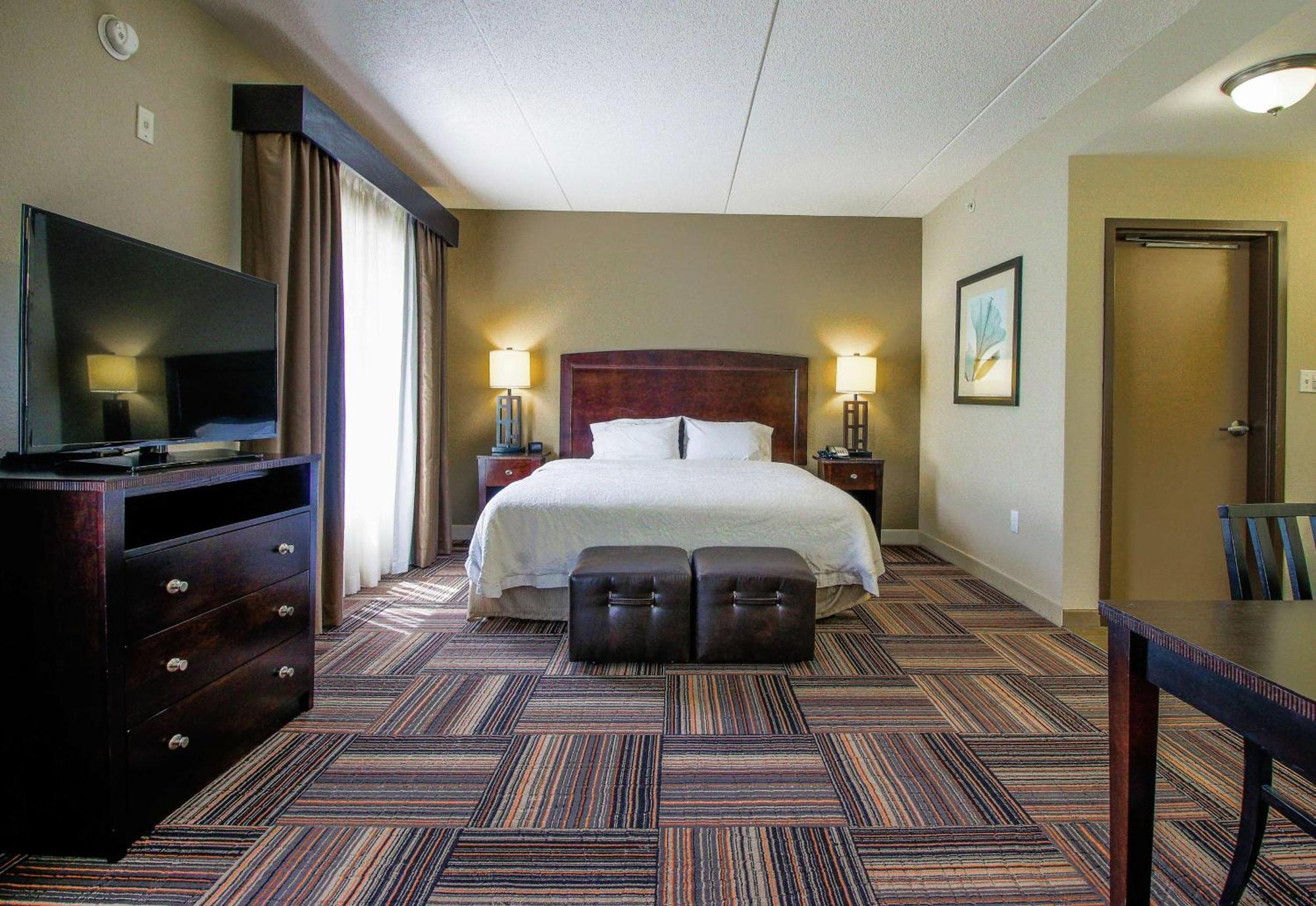 Hampton Inn & Suites Flowery Branch Exteriör bild
