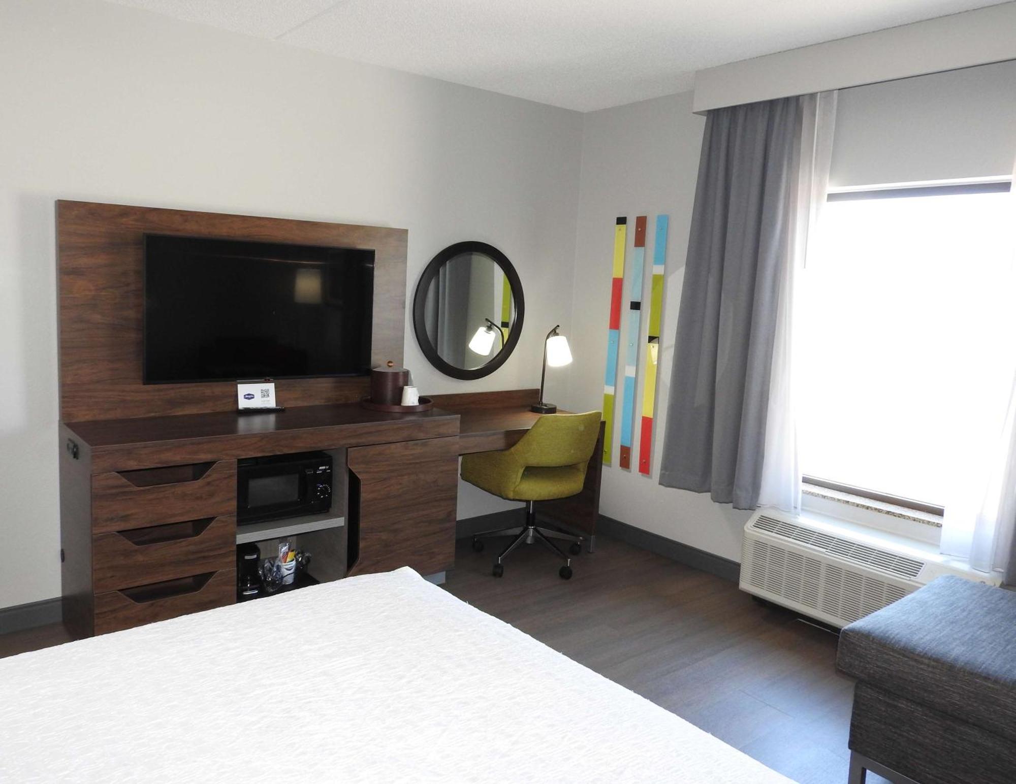 Hampton Inn & Suites Flowery Branch Exteriör bild